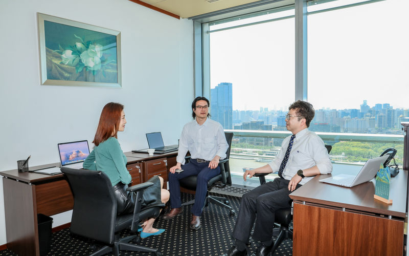 33 Hua Yuan Shi Qiao Road, Shanghai Image 2