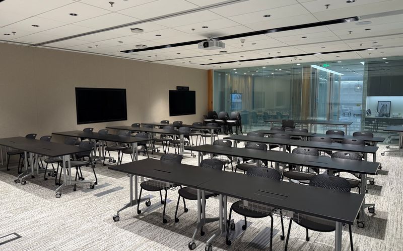 989 Changle Road, Xuhui District Image 1