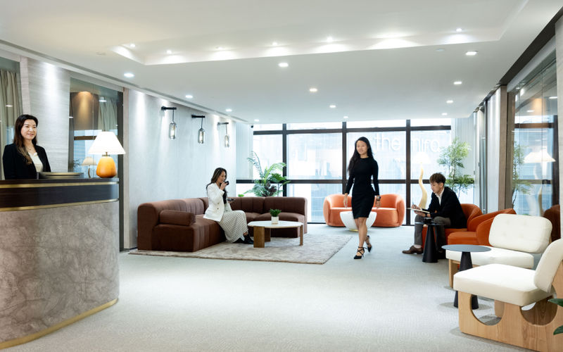 132 Nathan Road, Tsim Sha Tsui Image 1