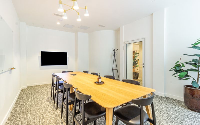 50 Rue Taitbout, Paris Image 7