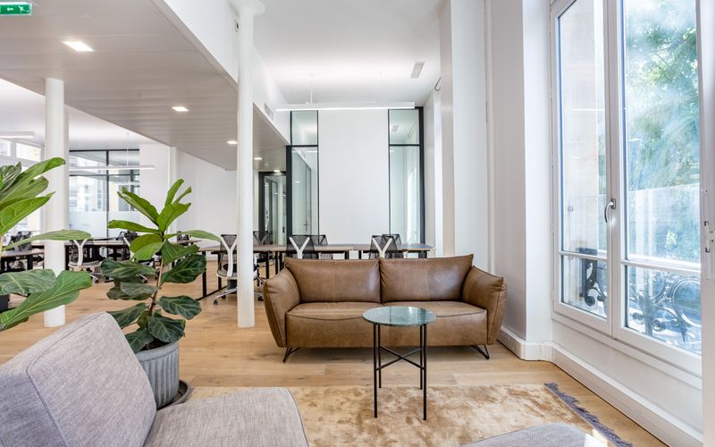 1 bis Av De La République, Paris Image 14