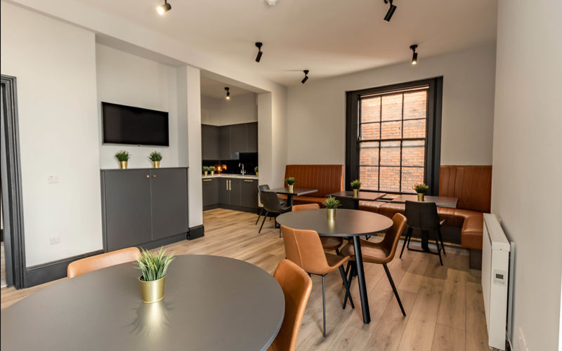 27-28 Herbert Place, Dublin 2 Image 4