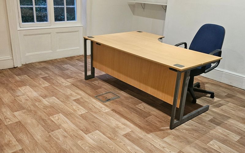 4 Spencer Parade, Northampton Image 1