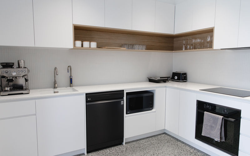 55 Bundall Road, Surfers Paradise Image 7