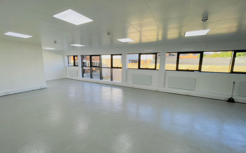 Portal Way, Ealing Image 1