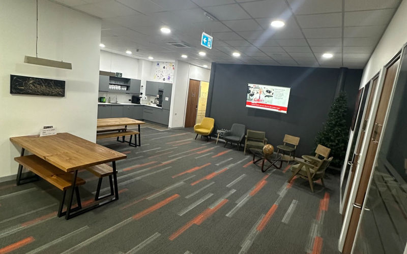 423 Kirkstall Road, Kirkstall Image 3