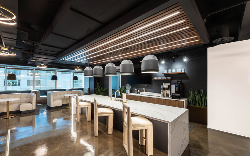 3379 Peachtree Rd Ne, Atlanta Image 6