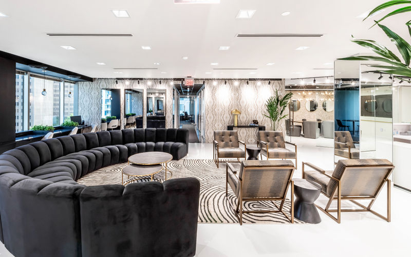 3379 Peachtree Rd Ne, Atlanta Image 3