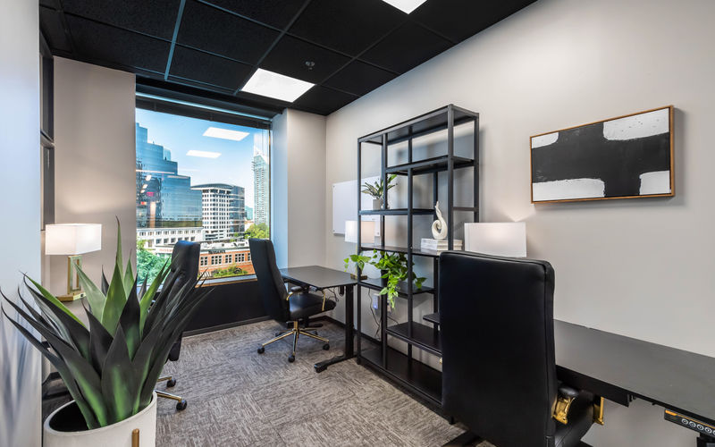 3379 Peachtree Rd Ne, Atlanta Image 8