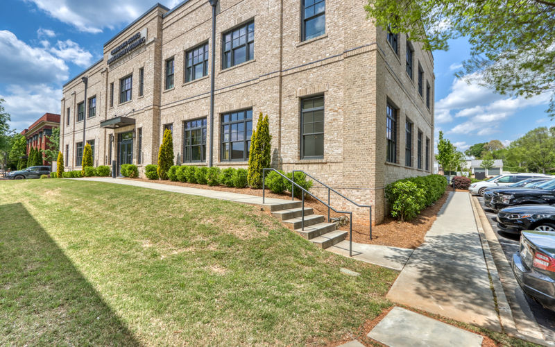 7185 Colfax Ave, Cumming Image 7