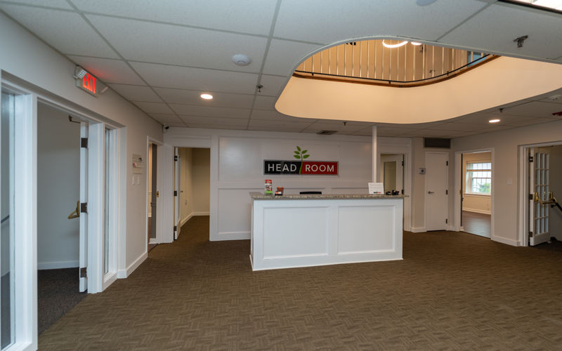 211 N Olive Street, Media Image 1
