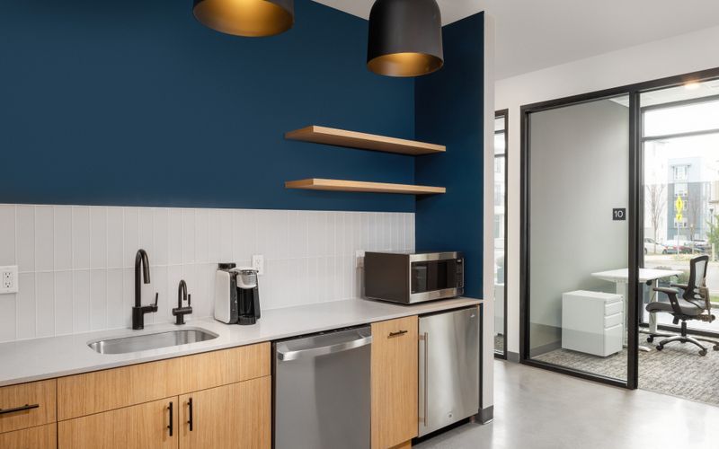 26 Robeson St, Somerville Image 4