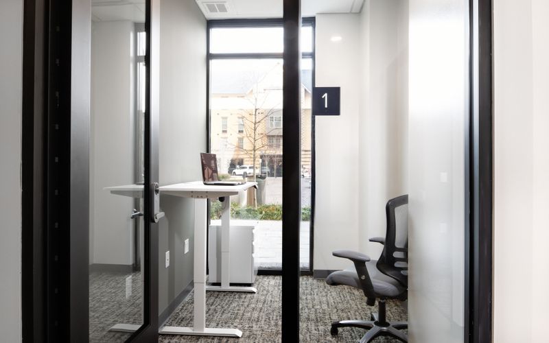 26 Robeson St, Somerville Image 6