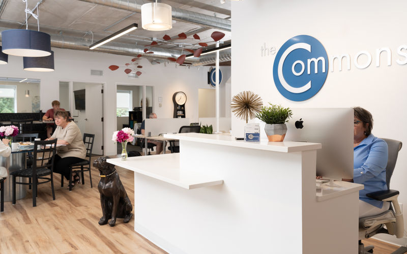 18202 Minnetonka Boulevard, Deephaven Image 1