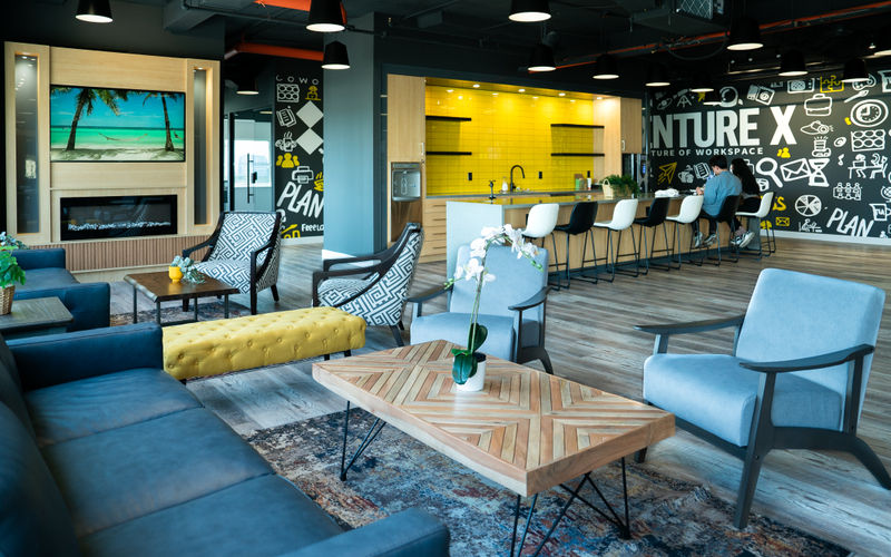 5343 Dundas Street West, Toronto Image 1