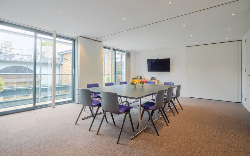 132-134 Lots Road Lots Road, London Image 3