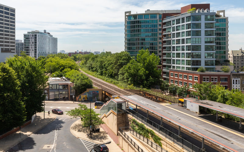 909 Davis Street, Evanston Image 14