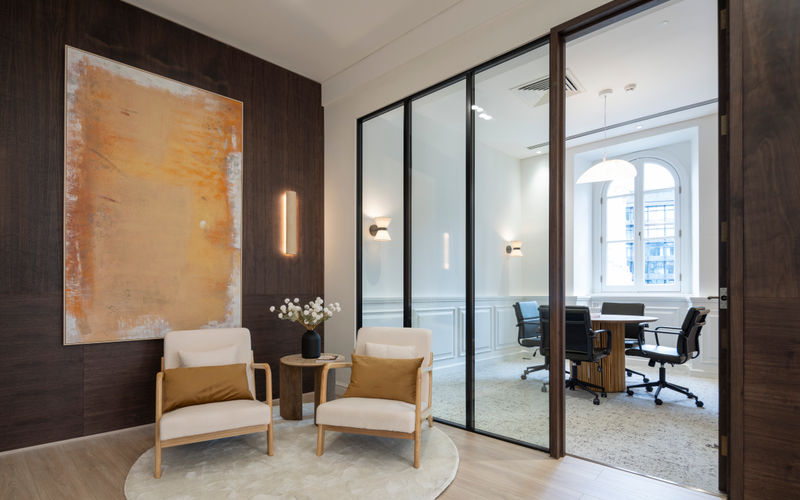 33-35 Cornhill, Greater London Image 3