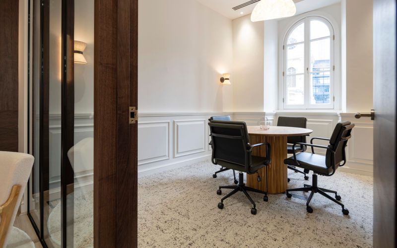 33-35 Cornhill, Greater London Image 10