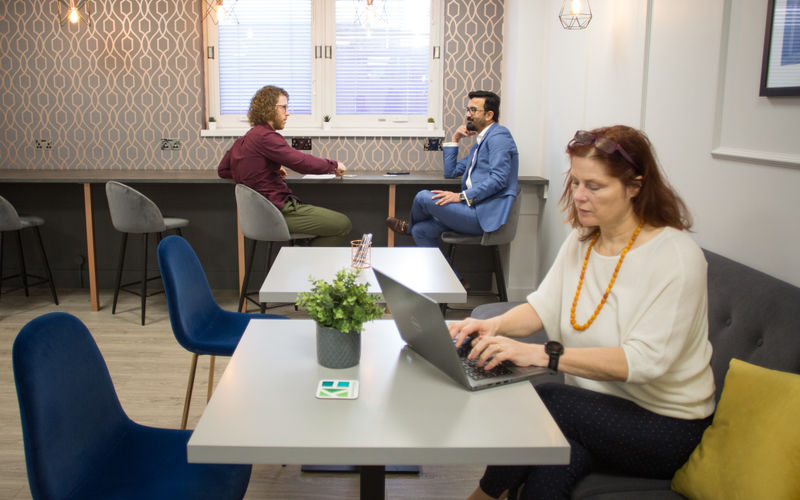 21-23 Elmfield Rd, Bromley Image 9