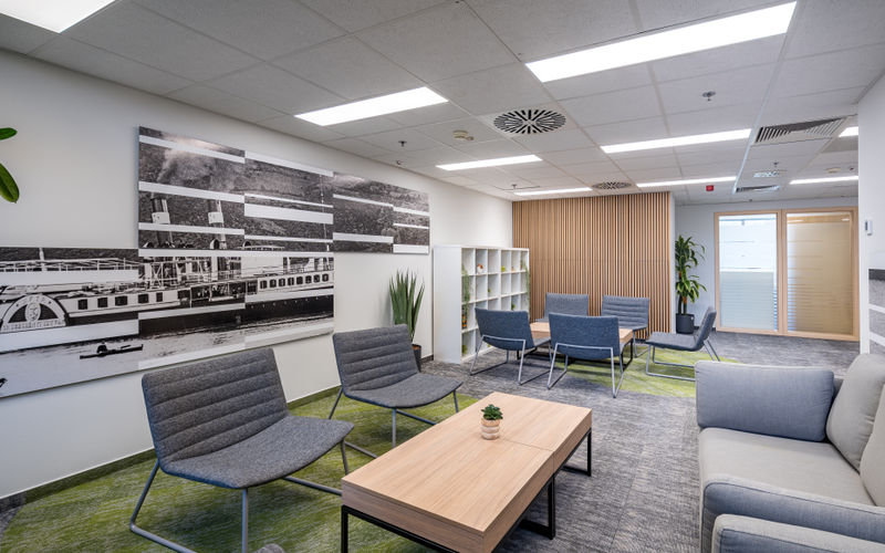 1-3 Váci Út, Budapest Image 2