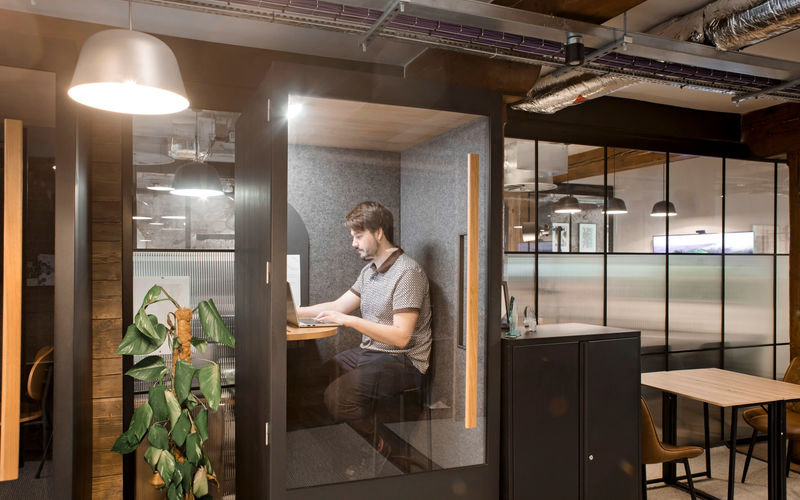 84 Commercial St, Leith Image 13