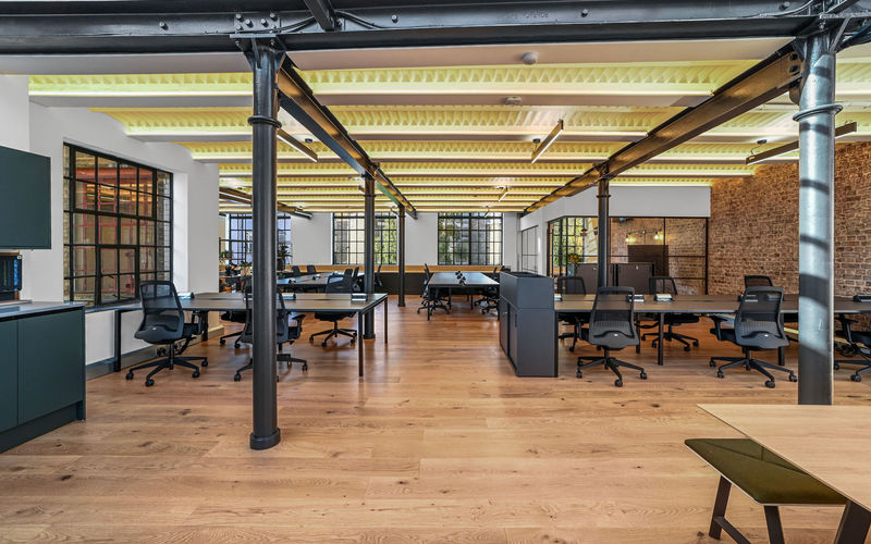 18 East Tenter Street, Aldgate Image 1