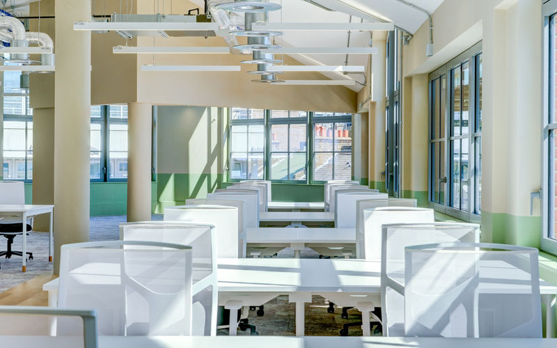 11 -35 St John Street, Peter's Lane Image 2