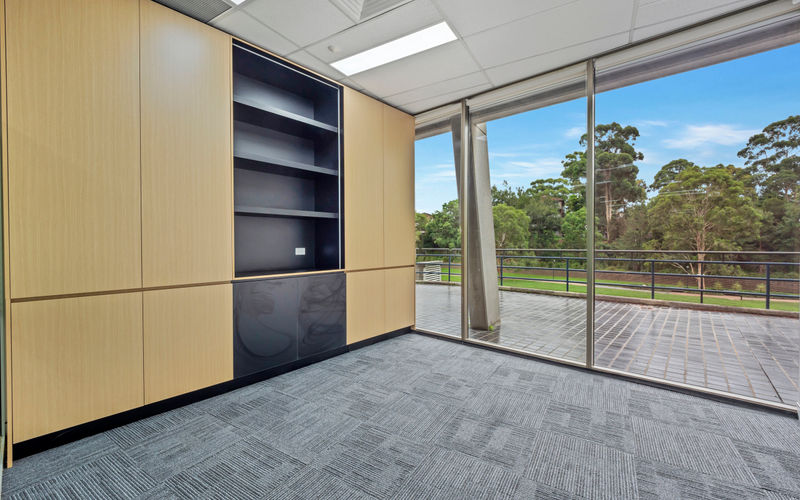 90 Phillip Street, Parramatta Image 1