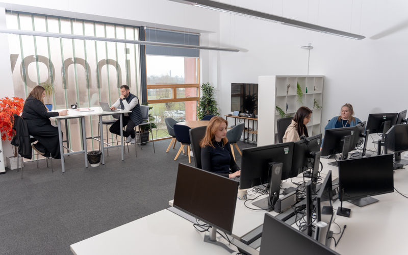 51 Frederick Rd, Salford Image 6