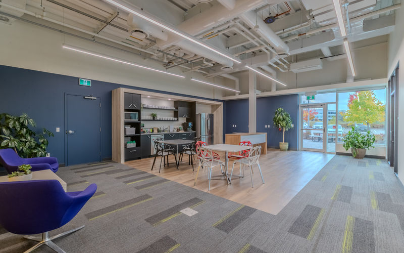 420 Wes Graham Way, Waterloo Image 5