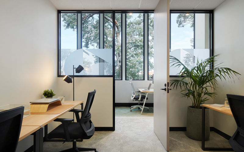 13-15 Cochranes Road, Moorabbin, 6 DESKS 13-15 Cochranes Road, Moorabbin Image 1