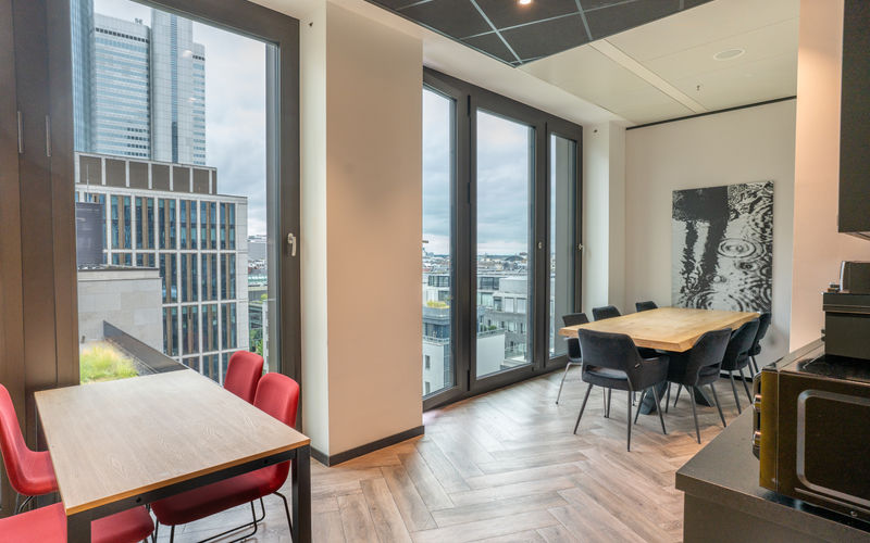 1 Mainzer Landstraße, Frankfurt Am Main Image 3