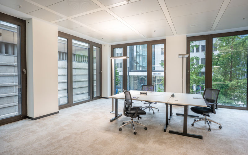 1 Mainzer Landstraße, Frankfurt Am Main Image 1