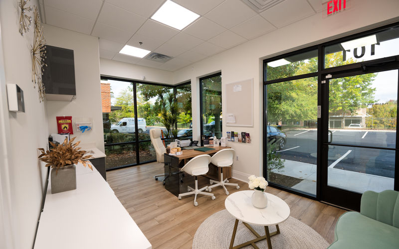 3285 North Point Pkwy, Alpharetta Image 4