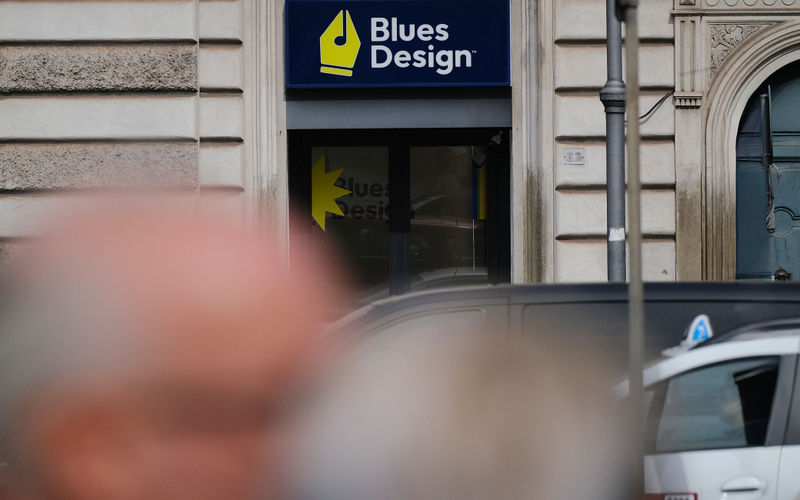 62 Piazza San Giovanni In Laterano, Rome Image 6