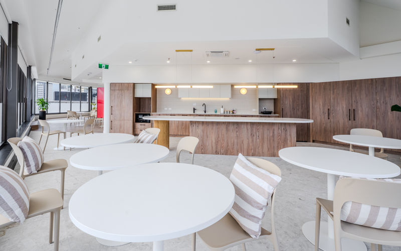 215 Adelaide Street, Brisbane City Image 1