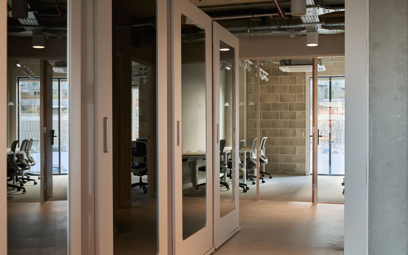 3 Watermead Way, London Image 1