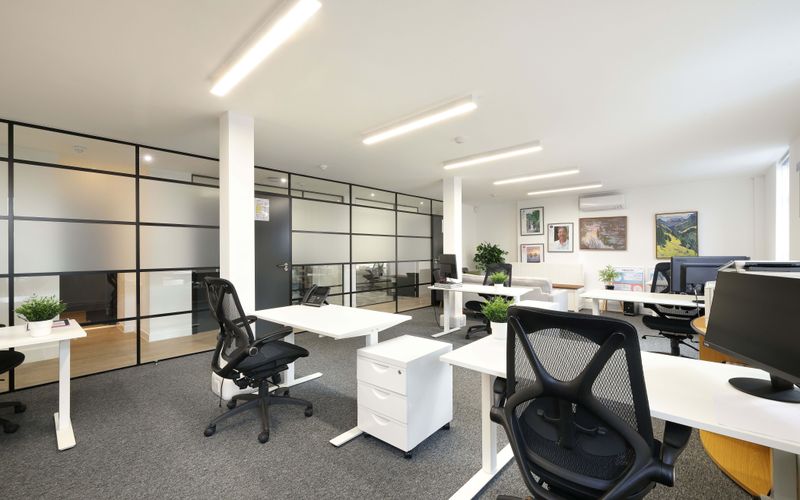 89b Quicks Road, Wimbledon Image 4