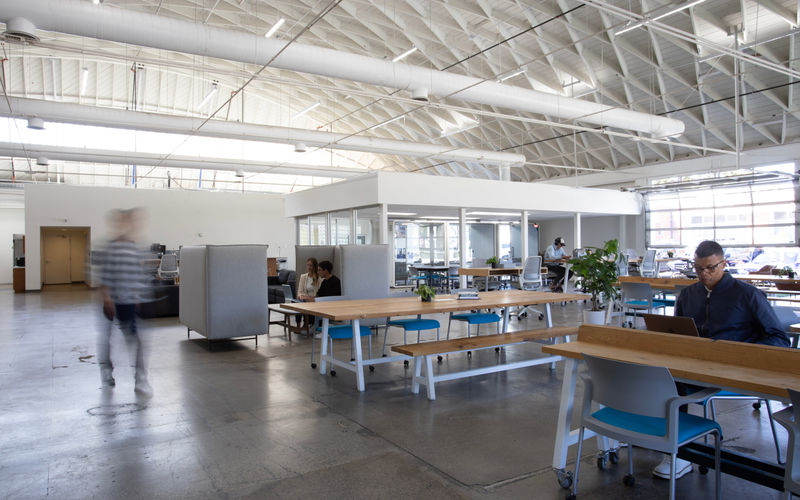 929 Colorado Avenue, Santa Monica, 60 DESKS 929 Colorado Avenue, Santa Monica Image 1
