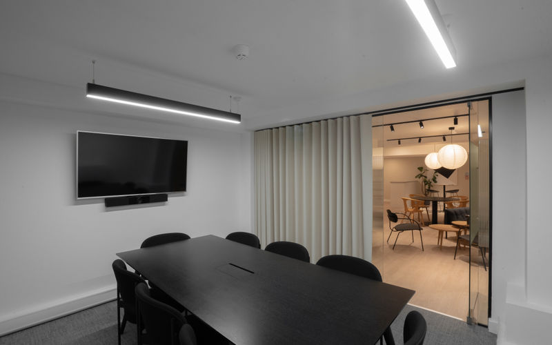 116 Baker Street, Greater London Image 1