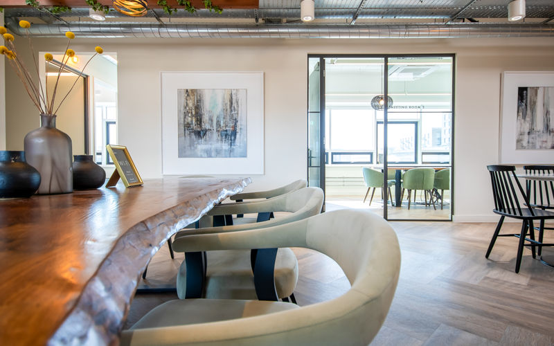 25 Town Square, Stevenage Image 6