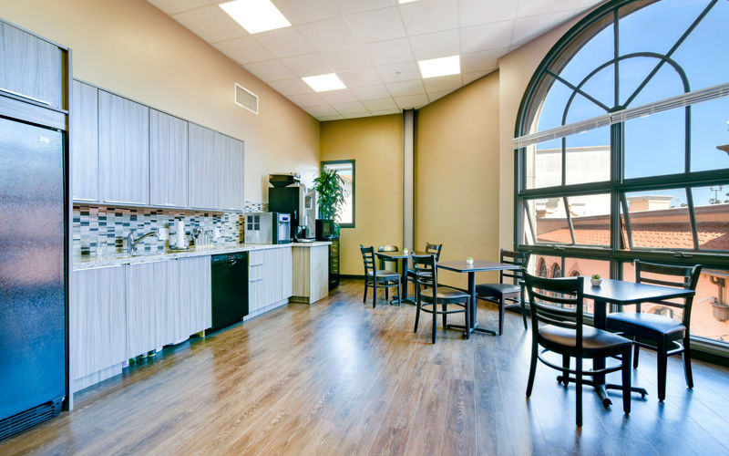 351 Paseo Nuevo, Santa Barbara Image 8