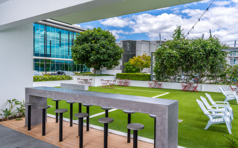 1 Clunies Ross Court, Eight Mile Plains Image 3