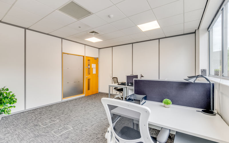 26 Bridge Road East, Welwyn Garden Image 3