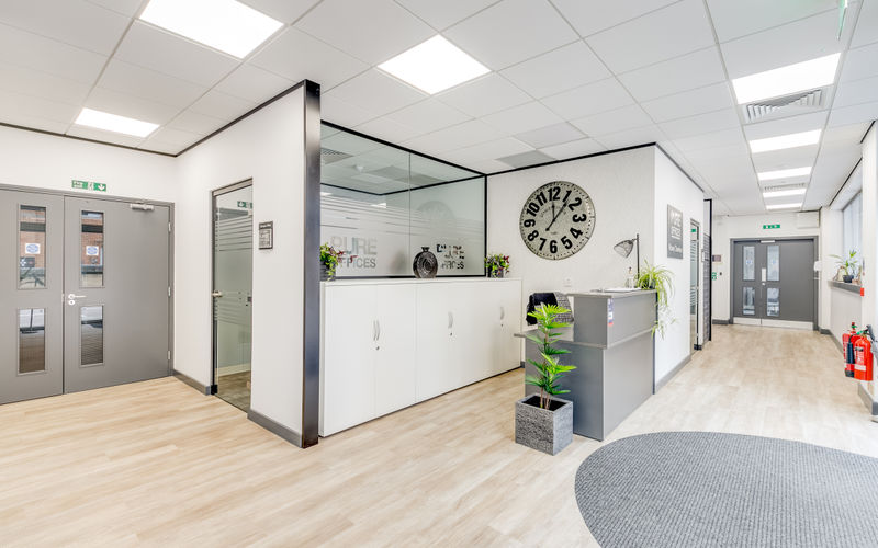 26 Bridge Road East, Welwyn Garden Image 1