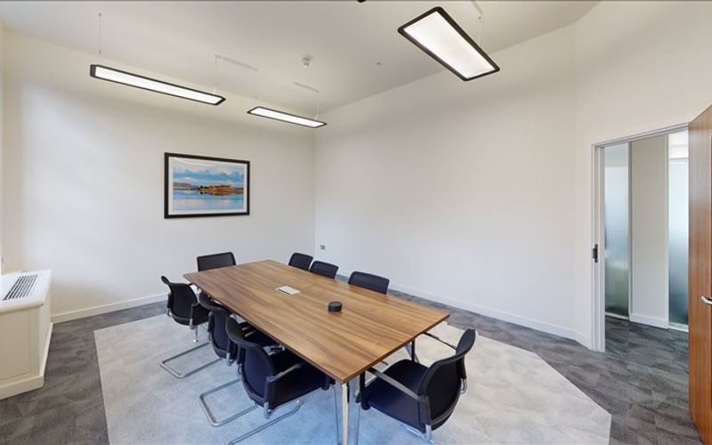 1-2 Castle Lane, Victoria Image 4