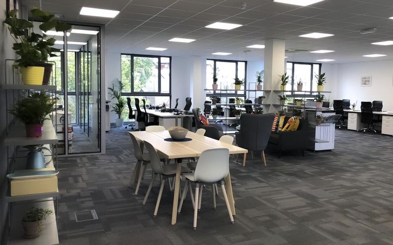 57 Putney Bridge Road, London Image 2