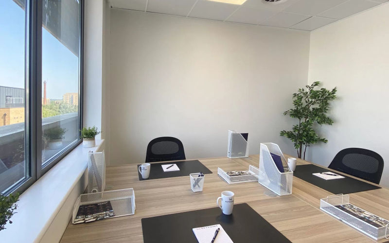 17-23 High Street, Slough Image 5