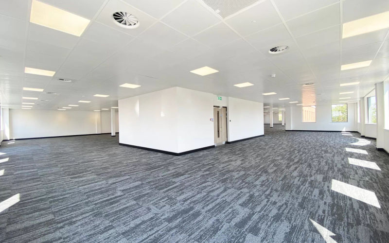 17-23 High Street, Slough Image 11